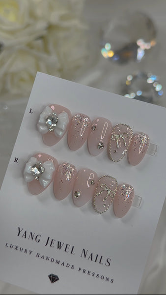 White Bow Gradient XSmall (RTS)