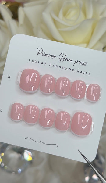 Pink with Thin French Tip - XShort Round Square