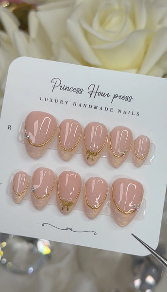 Gold Pearl French Tip With Bow - Short Almond