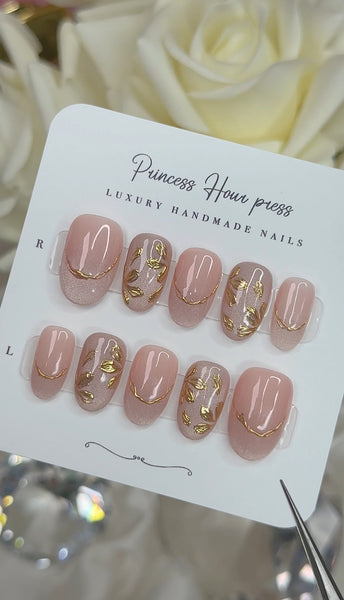 Cateye with Chrome Flower - Short Round