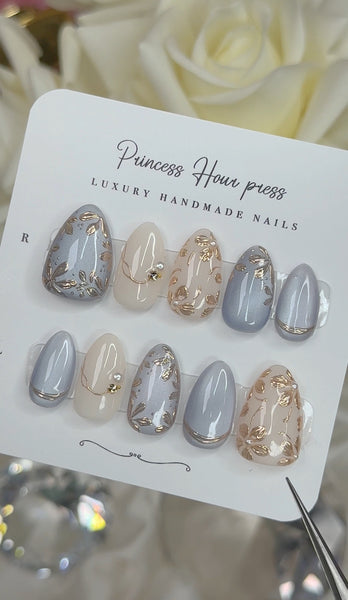 Blue Cateye with Chrome Flower - Short Almond