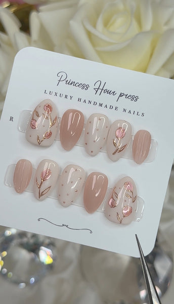 Sweet Tulip - Short Almond