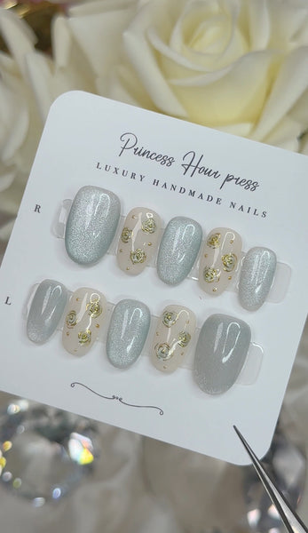 Blue Cateye Roses - Short Round