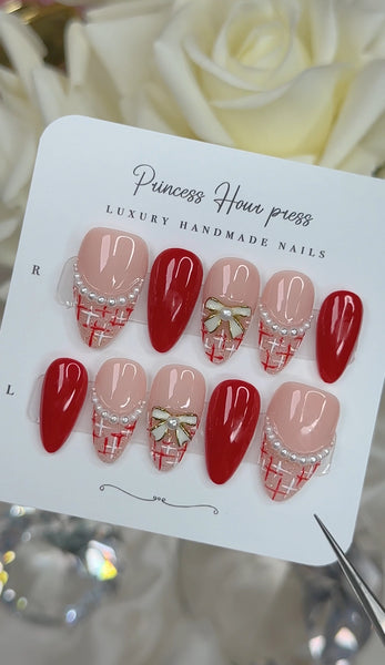 Red Tweed With Bow - Medium Almond