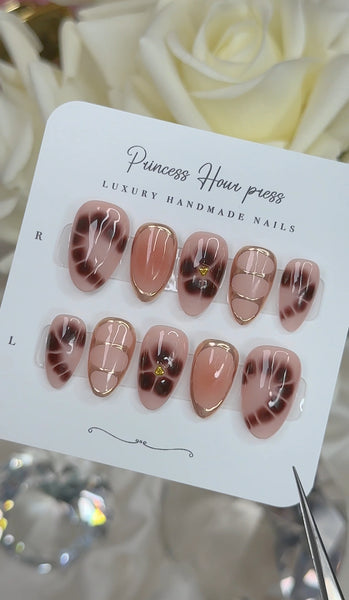 Blooming Brown with Chrome - Short Almond