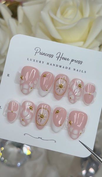 Blooming White - Short Almond