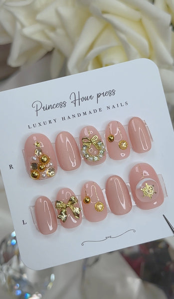 Gold Christmas with Cateye - Short Round