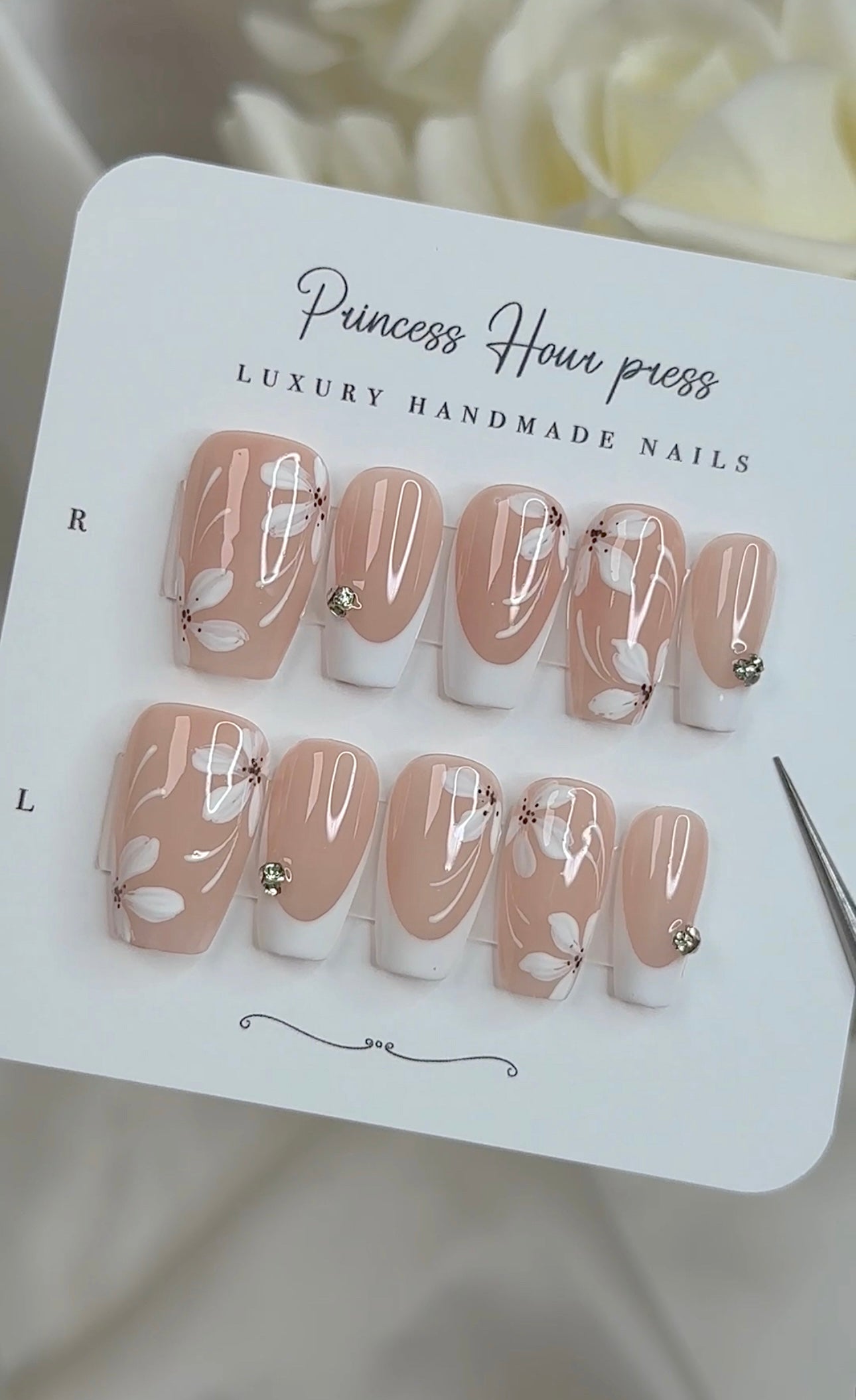 White Flower French Tip
