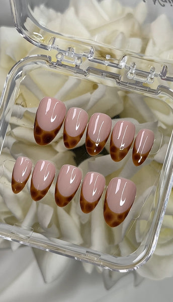 Tortoise French Tip