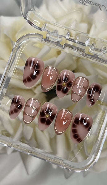 Brown Blooming Chrome