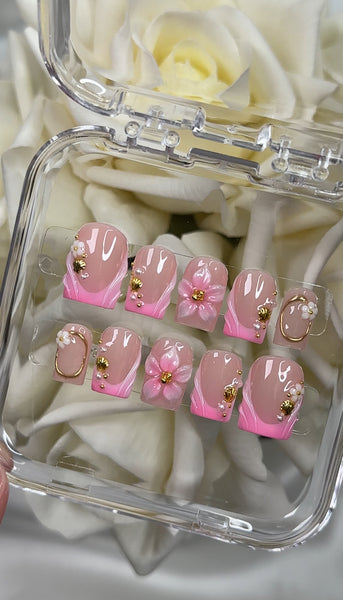 Ombre Pink French Tip with Sea Shell
